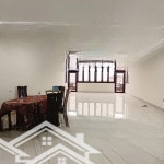 Bán nhà phố hoàng quốc việt 2 thang máy nhập, gara 5 ô tô vỉa hè, dòng tiền 450tr/tháng 0988 874488