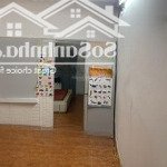 Cho thuê cc tập thể d9, 5,5 triệu vnd, 40m2, 2pn + 1wc, nội thất cơ bản
