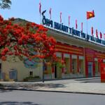 Bán căn 110m2 mặt phố quang trung . vị trí thông thoáng, vỉa hè rộng