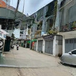 Chỉ 3tỷ có ngay nhà 4 tầng đường giải phóng - nhà đẹp đầy đủ nội thất - đường to đẹp