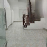 Hàng hiếm! đa sỹ 32.6m2 chỉ 5.2 tỷ hiếm nhất tt hà đông. mt 3.5m 4 ngủ gần bể bơi và sân bóng đa sỹ