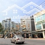 Ngang 8m nhà 4 lầu vuông vức sổ đã hoàn công giá bán 19 tỷ làm việc trực tiếp chủ nhà.