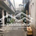 Cho thuê nhà hẻm 711 lũy bán bích, 6.5x11m, có 2pn, giá 7 triệu