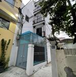 Siêu hiếm, cực đẹp 45m nhà 5 tầng, giá rẻ, 20m ra đường ô tô, di ái, gần trường và chợ.