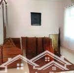 Cho thuê biệt thự liên kế phố vườn góc 2mt mỹ thái pmh, dt 210m2, giá 50tr/tháng