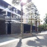 Cho thuê biệt thự, mặt tiền 118 nguyễn văn hưởng quận 2, dt: 10x20m, 5 tầng, chỉ: 80 triệu/th