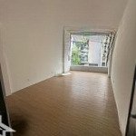 Cho thuê nhà mt cù lao p. 2 quận phú nhuận giá 30 triệu 48m2