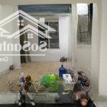 Cho thuê căn hộ tập thể tầng 1 dt 50m2 p.n tiện ở kinh doanh online 10m ra phố thái thịnh láng hạ