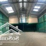 Cho thuê kho, nhà xưởng 700m2 có gác lửng 200m2 tại kcn lê minh xuân, bình chánh, 45 triệu/tháng