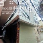 Nhà mới ở luôn mặt tiền quyền lực. nhà cách 20m ra ô tô, ngõ thông, nhà đẹp mới tặng full nội thất