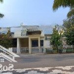 Bán biệt thự đơn lập senturia vườn lài. full nội thất. dt đất 372m2. giá bán: 34.5 tỷ