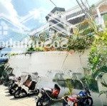 Cho thuê biệt thự đường hoàng sa, p. tân định q1, diện tích: 12x16m, trệt 3 lầu, giá thuê 150 triệu