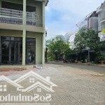 Tìm gấp chủ mới cho nhà 4 tầng. kdc kiến á, phước long b. dt: 118m2. đường thông 8m. 5pn