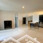 Siêu hiếm! căn 2pn hưng phúc tầng thấp bán 6,5 tỷ sổ hồng đầy đủ. hỗ trợ vay 85%.