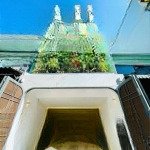 Chính chủ bán nhà đường đoàn văn bơ, phường 14, quận 4, 68m2 sổ hồng riêng
