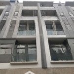 Bán shophouse 5pn, 6wc tại thượng thanh, long biên, 80m2, giá ưu đãi 16 tỷ. đường 25m, kd, vỉa hè