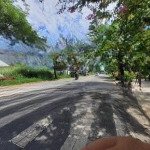 1 lô duy nhất đối diện công viên thái lạc 250m2 đ. bưng môn, cách sân bay lt 5p, 3ty250tr sổ riêng
