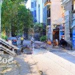 Bán tòa nhà mặt phố, khu vực hoàng quốc việt, nguyễn văn huyên, cầu giấy 251m2, 11m mặt tiền