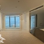 Chính chủ cần bán gấp căn hộ chung cư cao cấp 4pn nội thất cơ bản bên ngoại giao đoàn toà n01t7