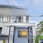 Bán nhà ngay vòng xoay an phú kdc an phú diện tích 92m2 đường trước nhà 6m shr công chứng ngay