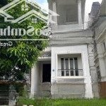 Chính chủ bán biệt thự kđt lideco, dt 145m2 x mt 10m, vị trí đẹp, view công viên