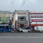 Bán tòa nhà mặt tiền hậu giang, q. tân bình - dt: 11x20m - hầm 8 tầng - hđt: 350 triệu - giá: 65 tỷ