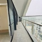 Cho thuê căn hộ 3pn 108m2 nhà nguyên bản có rèm sunshine green iconic giá 13tr5/thang-0812395555