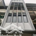 Ví trí hot cho thuê nhà mặt phố chùa láng, 70m2x7 tầng, mt 5m, giá 50triệu, phù hợp kd mọi mô hình
