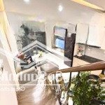Bán nhà riêng tại quan nhân , cách 1 nhà ra phố ,hà nội, giá ưu đãi 7,9 tỷ, 26 m2