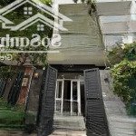 Nhà phố an phú gì mà thiết kế rất đẹp, giá cho thuê cũng rẻ nữa
