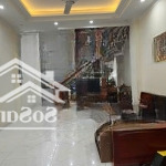 Thái thịnh, ô tô đỗ, 30m ra phố, ngõ ba gác, nhà dân xây chắc chắn, nhà cực thoáng, 42m2*4t