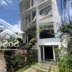 Bán khách sạn mặt tiền kinh doanh đẹp có 14 phòng đã hoàn công tại phường 4 đà lạt