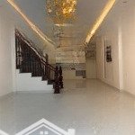 Bán nhà nguyễn văn cừ - lô góc - nhà đẹp, mới - vị trí trung tâm long biên dt: 46m2 4tầng - 7,8tỷ