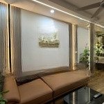 Chính chủ cần bán căn hộ 95m, 3 ngủ chung cư c37 bắc hà , full nội thất, giá 6.3 tỷ