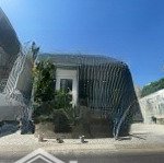 Siêu đẹp! siêu hot! cho thuê nhà mặt tiền cách mạng tháng 8 quận 3.