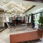 Chính chủ cần nhượng lại căn biệt thự vip nhất hồ tây, hơn 400m2, tầm view hướng thủy tuyệt đẹp