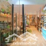 Nhà đẹp - hxh sát mặt tiền nguyễn tri phương - gần đh kinh tế - ko lộ giới - btct 4tầng 4pn