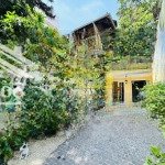 Cho thuê biệt thự mặt tiền tú xương, quận 3. diện tích: 4.5x22m nở hậu - trệt, lầu. giá: 70tr/tháng