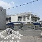 Chính chủ chào thuê sàn 2000m2x3tầng mặt tiền 100m hợp làm showroom, siêu thị, bar... vị trí vip