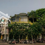 30 tỷ! bán gấp nhà góc 2 mt ngay huỳnh văn bánh - phú nhuận (18x20m - 2 tầng - hđ thuê 100tr/th)