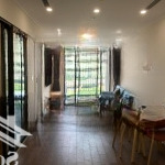 Bán căn 2 ngủ - 61m2 - view trực diện cầu nhật tân + sông - giá: 5,6 tỷ (full đồ + sổ)