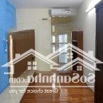 Cho thuê chung cư tòa a14b2 kđt nam trung yên, cầu giấy 63 m2, 2 phòng ngủ, 2 vệ sinh giá rẻ.