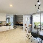 Em cần bán nhanh căn hộ luxcity 82m2 3pn 2wc full nội thất chỉ 4 tỷ 2, căn góc view cầu phú mỹ đẹp