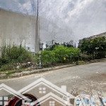 Cần vốn bán đất mt phan đình phùng gần chợ phường châu phú b,châu đốc, an giang.giá 500tr/120m2.shr