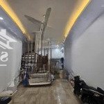 Bán nhà phân lô ngõ 39 phố phạm tuấn tài, cầu giấy 50m, 5 tầng, ô tô tránh, giá 17 tỷ.
