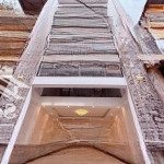 Phố nguyễn khánh toàn - 50m2 x 6t thang máy - ô tô - nhà mới - giá 16 tỷ
