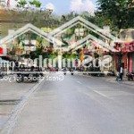 đất phân lô cầu giấy - dt 70m2 - mt lớn - ô tô - 2 thoáng - sát phố - giá 18.5 tỷ