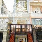 Xoay vốn kinh doanh chủ bán gấp nhà đ.nguyễn duy-q.bình thạnh.giá 3 tỷ540/63,2m2.đang cho thuê 23tr