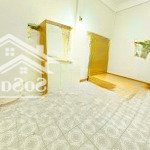 Bán nhà lạc long quân cầu giấy 44m2 x 4 tầng chỉ 8,5 tỷ