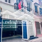 Bán nhà phố tứ liên 65m2, 5 tầng, mặt tiền 5.4m gara ô tô 7 chỗ giá 18.7 tỷ